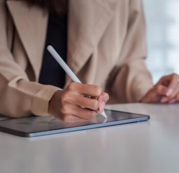 كيفية عمل توقيع إلكتروني من الجوال في السعودية بطريقة موثوقة ومعتمدة؟