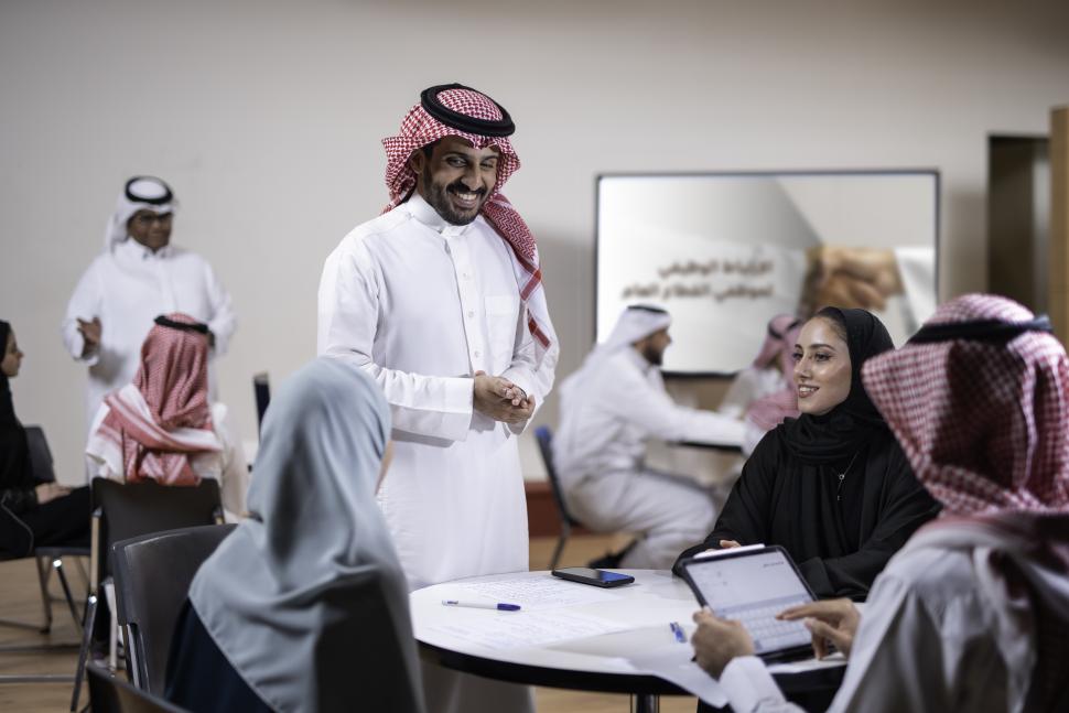 أسرع بـ 5 أضعاف: كيف توظف أفضل الكفاءات باستخدام ساين إت؟